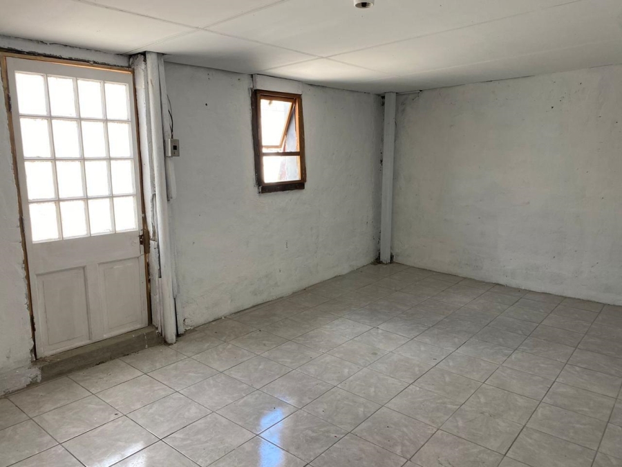 2 Bedroom Property for Sale in The Hague Western Cape